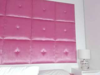 Molly nude before cam. Free Live Sex Chat Room