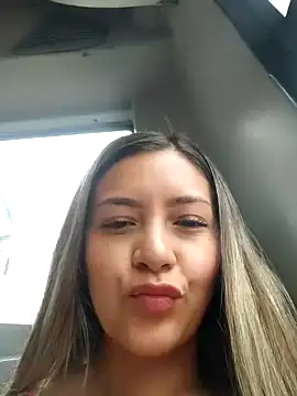 Alana_69 xxx strip on cam for live porn chat