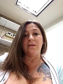Angelbaby1998 xxx strip on cam for live porn chat