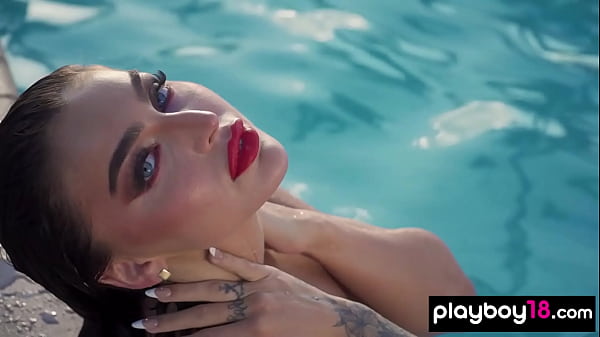 Glamorous all natural Emjay Rinaudo stripped and posed by the pool outdoor