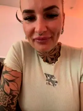 InkedBiitch xxx strip on cam for live porn chat