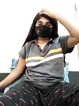 Jinia- xxx strip on cam for live porn chat