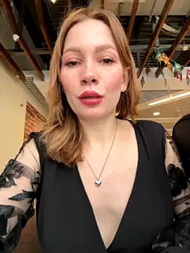 LavenderHot xxx strip on cam for live porn chat