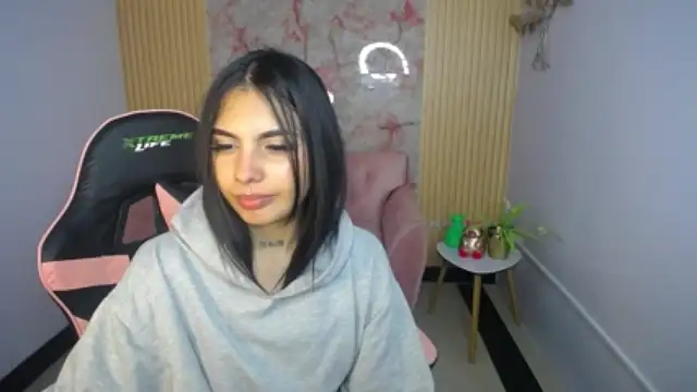 Malta_jones xxx strip on cam for live porn chat