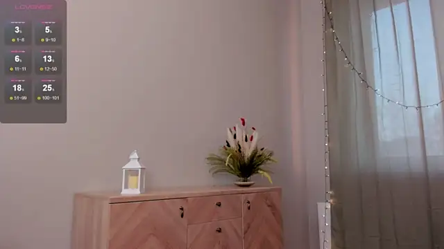 New_Claire xxx strip on cam for live porn chat