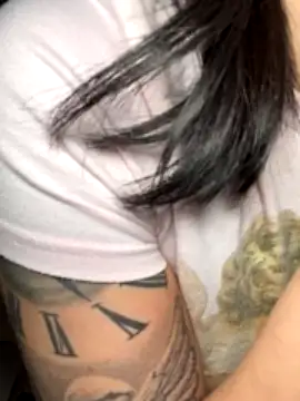RiRiofficial xxx strip on cam for live porn chat