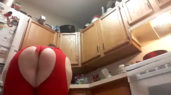 Uniquethickqueen xxx strip on cam for live porn chat