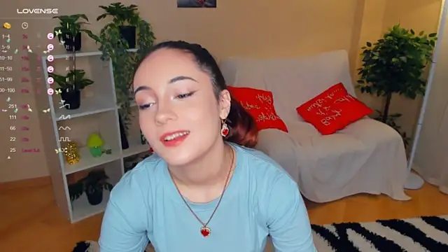 AroundWorldf xxx strip on cam for live porn chat