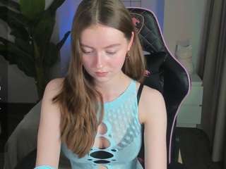 Ellie nude before cam. Free Live Sex Chat Room
