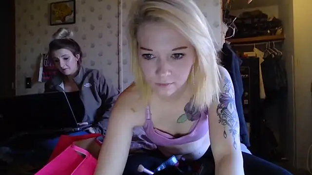 Hottiewithabody26 xxx strip on cam for live porn chat