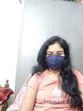 Keerthi-Telugu xxx strip on cam for live porn chat