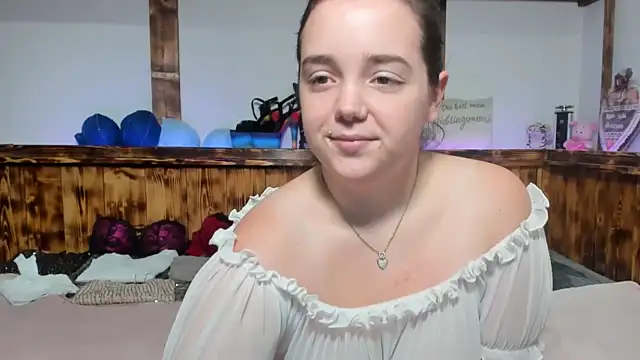 KimberlyCaprice xxx strip on cam for live porn chat