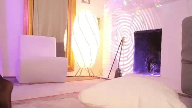 Rikka_Moore xxx strip on cam for live porn chat