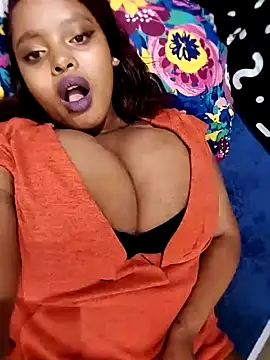 BadAssJay xxx strip on cam for live porn chat