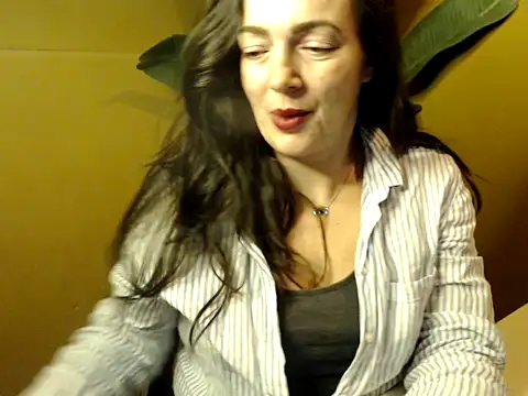 Cloe85nl xxx strip on cam for live porn chat