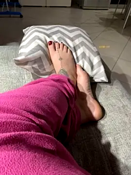 EleonoraMora86 xxx strip on cam for live porn chat