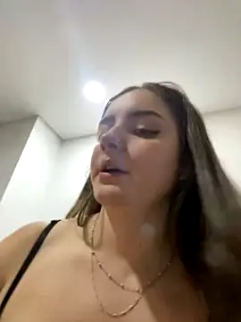 Im_Lannie xxx strip on cam for live porn chat