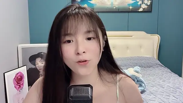 LazyCat624 xxx strip on cam for live porn chat