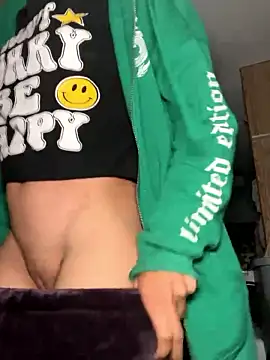 Starrynikki xxx strip on cam for live porn chat