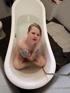 Xxwhitebunnyxx xxx strip on cam for live porn chat