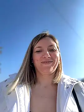 Crazy-Rosa xxx strip on cam for live porn chat
