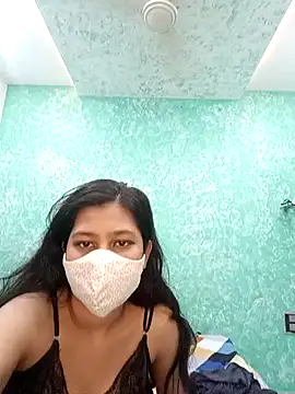 GFndBF xxx strip on cam for live porn chat
