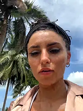 Izabella_notbella xxx strip on cam for live porn chat