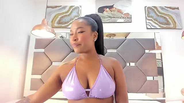 IzzyBelmont xxx strip on cam for live porn chat