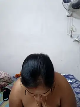 Kimmyy3 xxx strip on cam for live porn chat