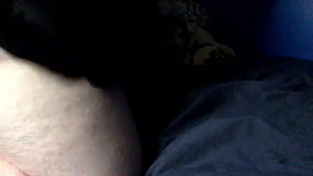 Lily18475 xxx strip on cam for live porn chat