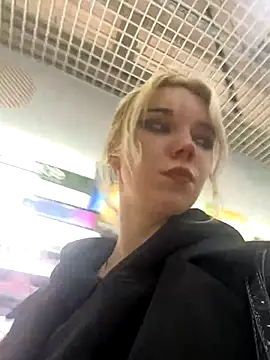 Little___Mia xxx strip on cam for live porn chat
