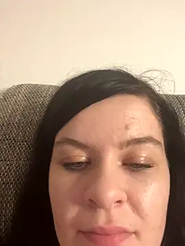 Omg_flora xxx strip on cam for live porn chat