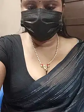 Queenlakshana xxx strip on cam for live porn chat