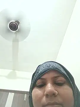 Sakina420 xxx strip on cam for live porn chat