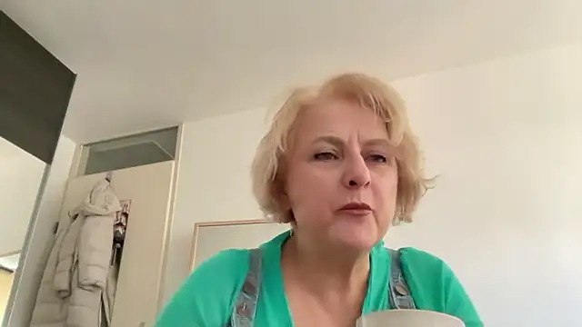 Car_ina xxx strip on cam for live porn chat