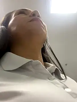 Desiree_garay xxx strip on cam for live porn chat