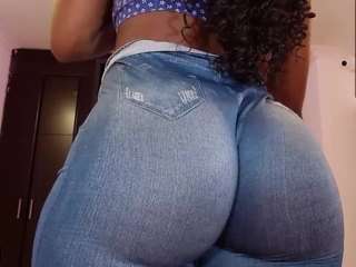 diosa , ? nude before cam. Free Live Sex Chat Room