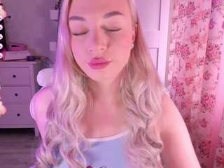 Elsa nude before cam. Free Live Sex Chat Room