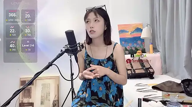 Iuiu-MM xxx strip on cam for live porn chat