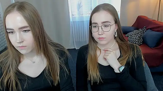 JenniferAnna xxx strip on cam for live porn chat