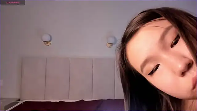 Lisa_Mellow xxx strip on cam for live porn chat