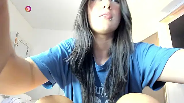 Maddie_Roses xxx strip on cam for live porn chat