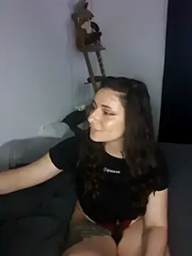 Moxxxie xxx strip on cam for live porn chat
