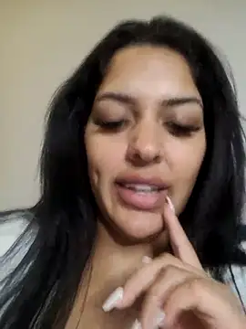 Ninaprall xxx strip on cam for live porn chat
