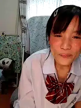 Renapiyon8182 xxx strip on cam for live porn chat
