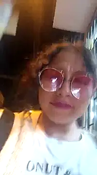 Sofy2004 xxx strip on cam for live porn chat