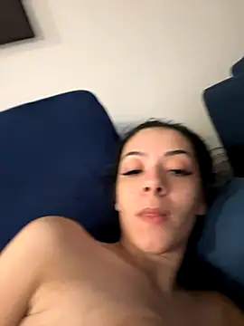 Vanesakim xxx strip on cam for live porn chat