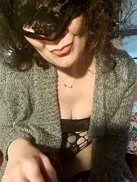 Viola8p xxx strip on cam for live porn chat