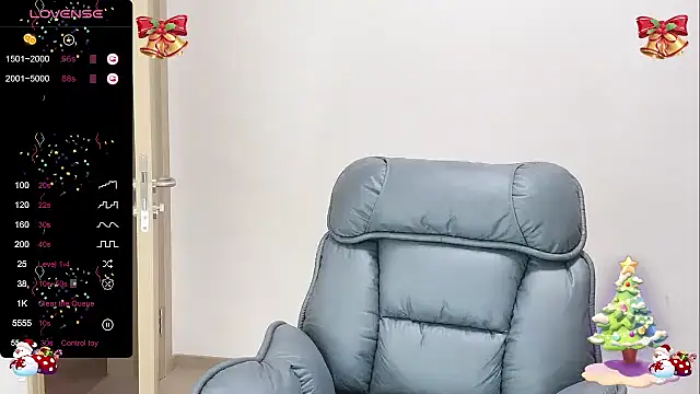 Yomi-11 xxx strip on cam for live porn chat