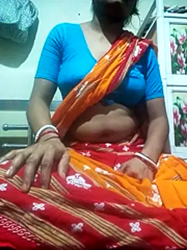 Bengali-boudi-priya xxx strip on cam for live porn chat